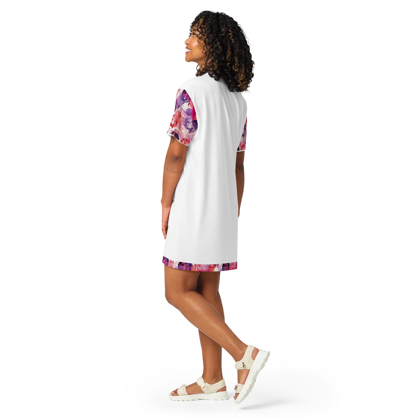 Women’s T-shirt dress “FiFi Has Arrived”